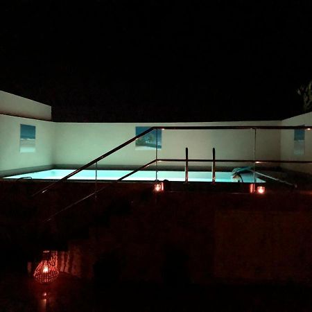 Atico Con Piscina Privada A 100M Del Mar Apartment Vera Exterior photo