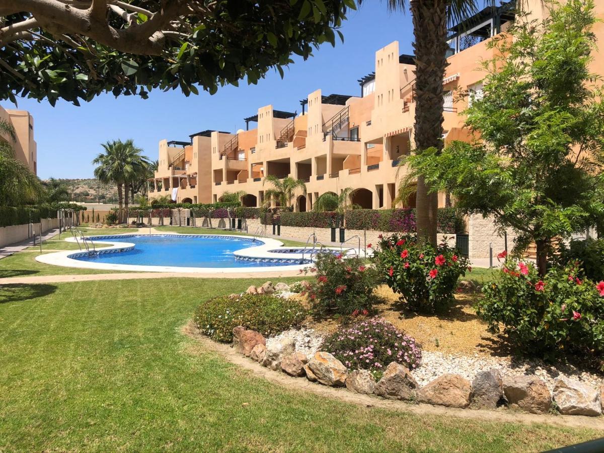 Atico Con Piscina Privada A 100M Del Mar Apartment Vera Exterior photo